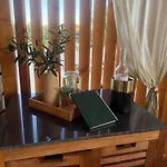 O'live Premium Mobile אתר קמפינג
