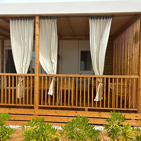 O'live Premium Mobile Campsite Drage